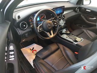 Mercedes-Benz GLC Coupe 2021 / COUPE / GLC 300 E / 9G TRONIC / 4MATIC-thumb-4