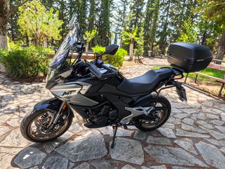CFmoto MT 700 2024-thumb-2