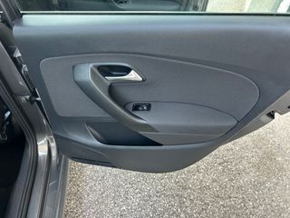 Volkswagen Polo 2016 1.2 TSI 90ps-thumb-16