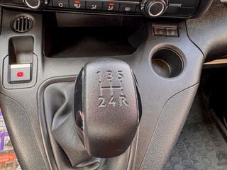 Κλούβα Citroen 2021 Berlingo 1.5 BlueHDi 100 S&S MAN Club 4d M Light-thumb-17