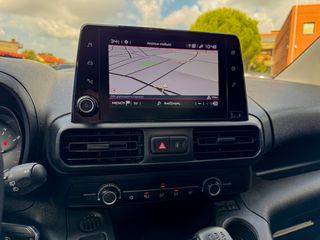 Κλούβα Citroen 2021 Berlingo 1.5 BlueHDi 100 S&S MAN Club 4d M Light-thumb-14