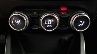 Dacia Duster 2018 1.2 TCe Prestige | ΕΩΣ 5 ΕΤΗ ΕΓΓΥΗΣΗ-thumb-23