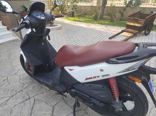Kymco Agility 150 2013-thumb-1