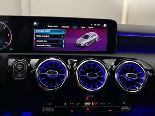 Mercedes-Benz A 180 2020 A-class Progressive Line,Ambient light,Navi-thumb-24