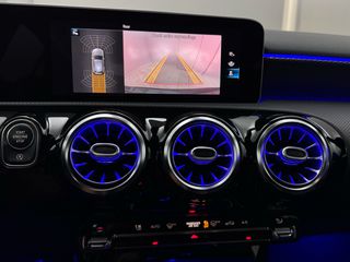 Mercedes-Benz A 180 2020 A-class Progressive Line,Ambient light,Navi-thumb-25