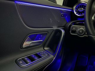 Mercedes-Benz A 180 2020 A-class Progressive Line,Ambient light,Navi-thumb-30