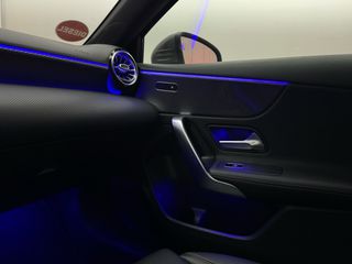 Mercedes-Benz A 180 2020 A-class Progressive Line,Ambient light,Navi-thumb-31