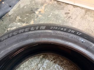 Michelin pilot sport cup 2-thumb-2