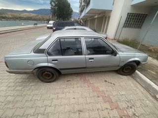 Opel Ascona 1985-thumb-1