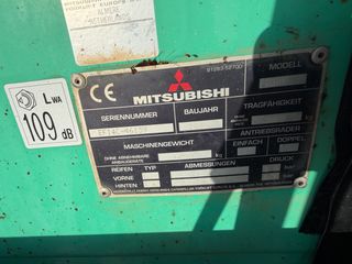 Mitsubishi 2002 FD30K-thumb-26
