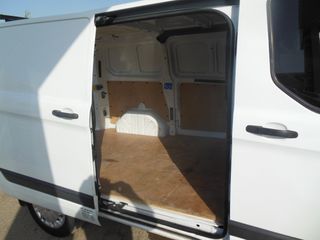 Ford Transit 2015-thumb-5