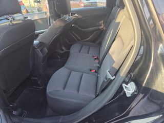 Mercedes-Benz B 180 2013-thumb-12