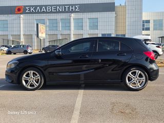 Mercedes-Benz A 200 2013 Full service history-thumb-6