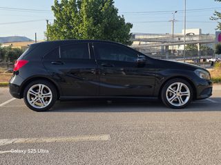 Mercedes-Benz A 200 2013 Full service history-thumb-7