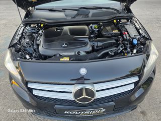 Mercedes-Benz A 200 2013 Full service history-thumb-10