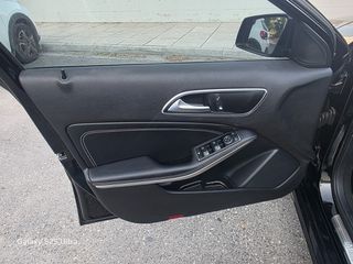 Mercedes-Benz A 200 2013 Full service history-thumb-13