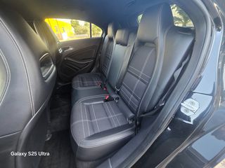 Mercedes-Benz A 200 2013 Full service history-thumb-14