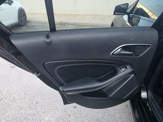 Mercedes-Benz A 200 2013 Full service history-thumb-15