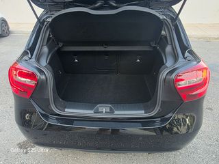 Mercedes-Benz A 200 2013 Full service history-thumb-22