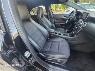 Mercedes-Benz A 200 2013 Full service history-thumb-27