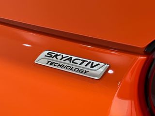 Mazda MX-5 2020 30th ANNIVERSARY/ΟΘΟΝΗ/LED/BREMBO/RECARO/HARDTOP/EU6-thumb-13