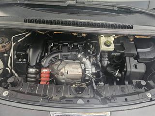 Peugeot 3008 2010-thumb-10