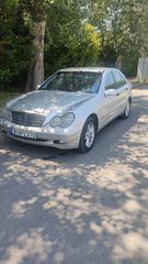 Mercedes-Benz C 200 2004