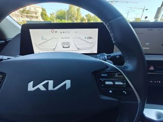 Kia EV6 2022 TITANIUM LONG RANGE-thumb-12