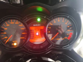 Suzuki V-Strom 650 2010-thumb-5