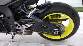 Yamaha MT-10 2019-thumb-9