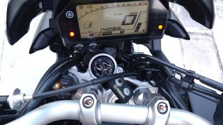 Yamaha MT-10 2019-thumb-10