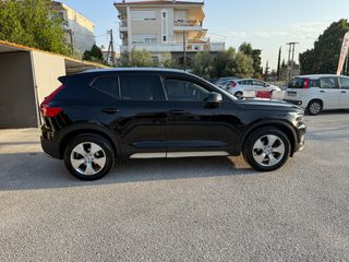 Volvo XC40 2018-thumb-20