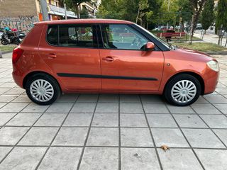 Skoda Fabia 2007 1.2 HTP-thumb-9