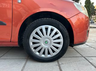 Skoda Fabia 2007 1.2 HTP-thumb-36