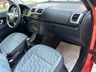 Skoda Fabia 2007 1.2 HTP-thumb-21
