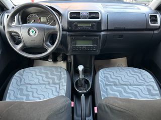 Skoda Fabia 2007 1.2 HTP-thumb-25