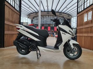 Aprilia SXR 50 2026 4 ΕΤΗ ΕΓΓΥΗΣΗΣ ΚΑΙΝΟΥΡΓΙΟ ΕΤΟΙΜΟΠΑΡΑΔΟΤΟ