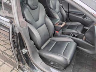 Tesla Model S 2018 75D-thumb-4