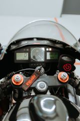 Aprilia RS 250 2000-thumb-6