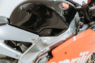 Aprilia RS 250 2000-thumb-10