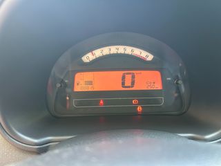 Citroen C3 2006 C3-thumb-4