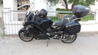 Kawasaki GTR 1400 2008-thumb-33