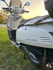 Kymco Like 200i 2010-thumb-9