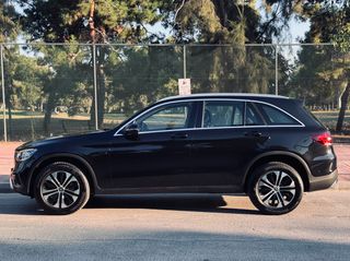 Mercedes-Benz GLC 300 2020 E 4MATIC 9G-TRONIC 306ps 4*4 plugin-thumb-5