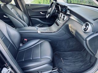 Mercedes-Benz GLC 300 2020 E 4MATIC 9G-TRONIC 306ps 4*4 plugin-thumb-8