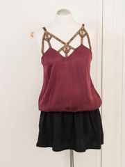 Toi&Moi Burgundy Satin Top με Χρυσές Λεπτομέρειες – Size M