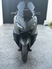 Yamaha T-MAX 560 2026-thumb-14