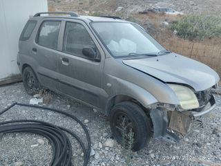 Suzuki Ignis 2004-thumb-1