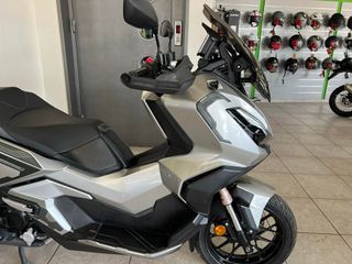 Honda ADV 350 2023-thumb-1