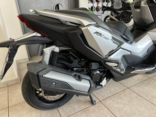 Honda ADV 350 2023-thumb-2